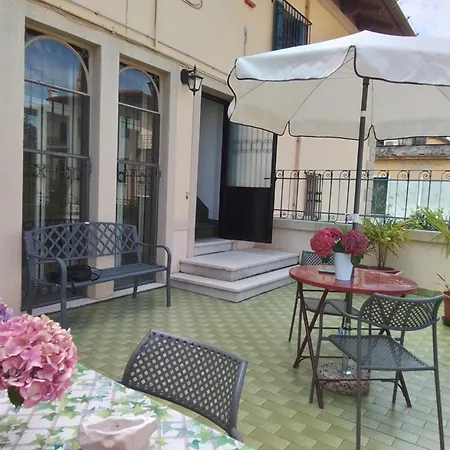 La Terrazza Di Edera Maison d'hôtes Trévise